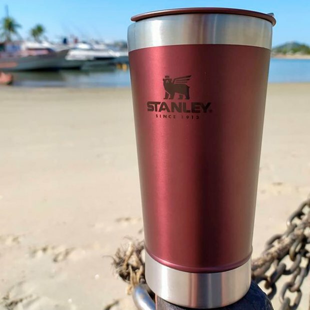 Copo Stanley Original 473ml Com Tampa - Cor Wine - Vermelho